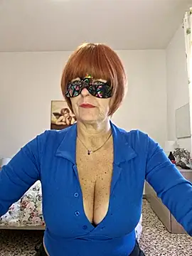 Gattina74 online show from November 14, 2025, 9:19 am