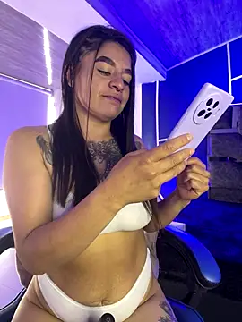 Snapshot of sofia_23x chatting on November 8, 2025, 1:22 pm sofia 23x online show from November 8, 2025, 1:22 pm