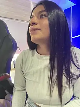 Snapshot of sofia_23x chatting on December 3, 2025, 7:45 pm sofia 23x online show from December 3, 2025, 7:45 pm