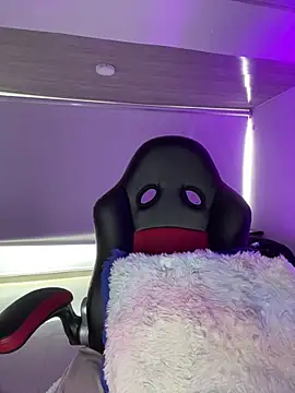 Snapshot of sofia_23x chatting on December 13, 2025, 8:14 pm sofia 23x online show from December 13, 2025, 8:14 pm