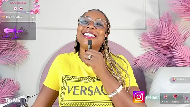 Hanaahquinn online show from March 4, 2026, 11:49 am