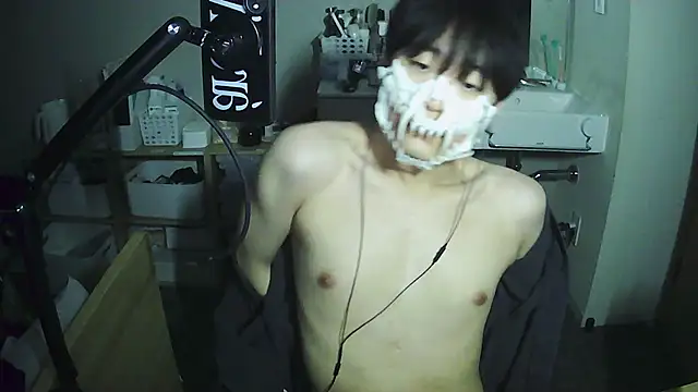 sdamvo2 online show from March 19, 2026, 12:09 pm