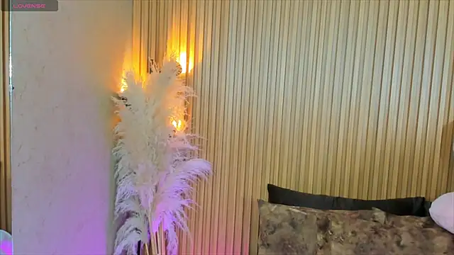 Snapshot of AlexiaAbbey chatting on October 28, 2025, 7:05 pm AlexiaAbbey online show from October 28, 2025, 7:05 pm