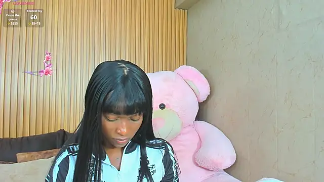 AlexiaAbbey online show from February 13, 2026, 7:10 pm