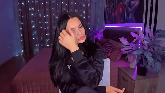 DanaSincere online show from March 5, 2025, 6:44 am