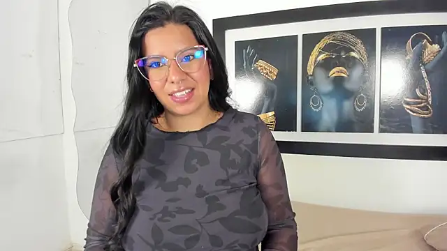 emilyy cooperr online show from January 6, 2026, 12:09 pm