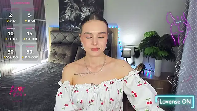 EmelyMason online show from March 28, 2026, 10:04 am