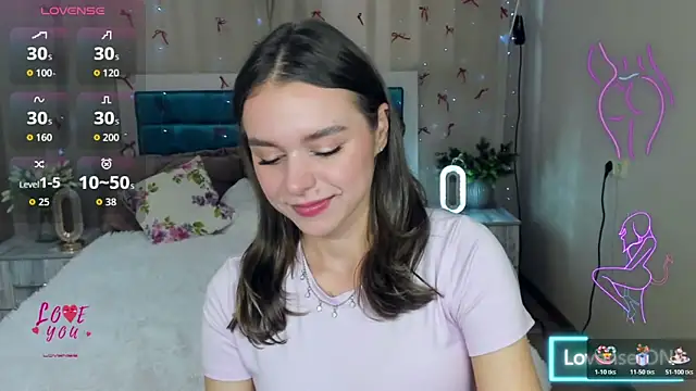 EmelyMason online show from May 15, 2026, 5:36 am