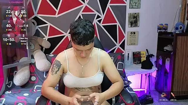 Snapshot of demimoore222 chatting on January 15, 2026, 5:16 pm demimoore222 online show from January 15, 2026, 5:16 pm