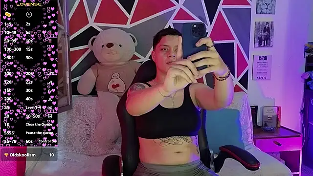 Snapshot of demimoore222 chatting on February 27, 2026, 6:30 pm demimoore222 online show from February 27, 2026, 6:30 pm