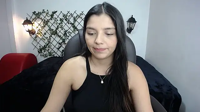 issa  nassar online show from November 10, 2025, 2:16 pm