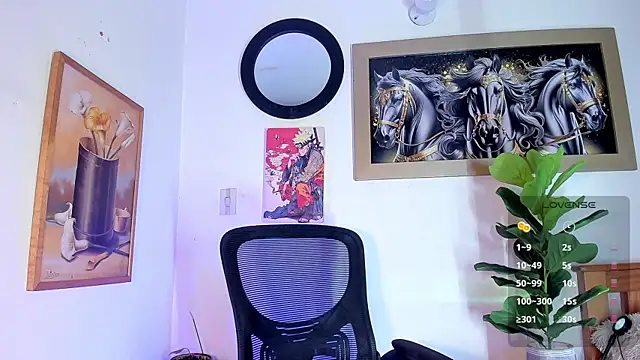 CRAZY-BOY99 online show from April 30, 2026, 9:48 am