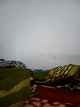 Snapshot of Neha-Bhabhi-Rasily chatting on September 24, 2025, 11:35 am Neha-Bhabhi-Rasily online show from September 24, 2025, 11:35 am