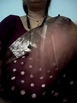 Snapshot of Neha-Bhabhi-Rasily chatting on October 29, 2025, 4:53 pm Neha-Bhabhi-Rasily online show from October 29, 2025, 4:53 pm