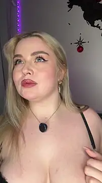 Snapshot of April_Vancee chatting on February 8, 2026, 2:20 pm April Vancee online show from February 8, 2026, 2:20 pm