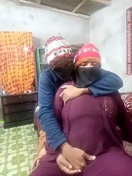 Pakhi Couple 69 online show from December 22, 2025, 5:10 pm