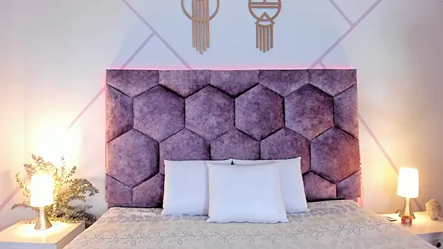 Snapshot of aurora_collinss_ chatting on February 17, 2026, 12:45 pm aurora collinss online show from February 17, 2026, 12:45 pm