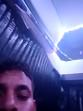 Snapshot of reycorona chatting on March 15, 2025, 12:24 pm reycorona online show from March 15, 2025, 12:24 pm