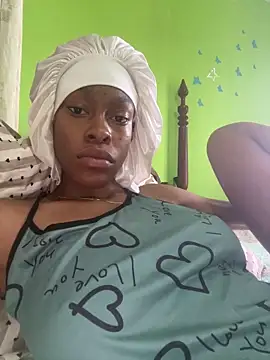 Snapshot of DialysedLunge chatting on March 17, 2025, 9:23 pm DialysedLunge online show from March 17, 2025, 9:23 pm