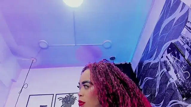 CandyMartinez  online show from April 1, 2026, 8:17 pm