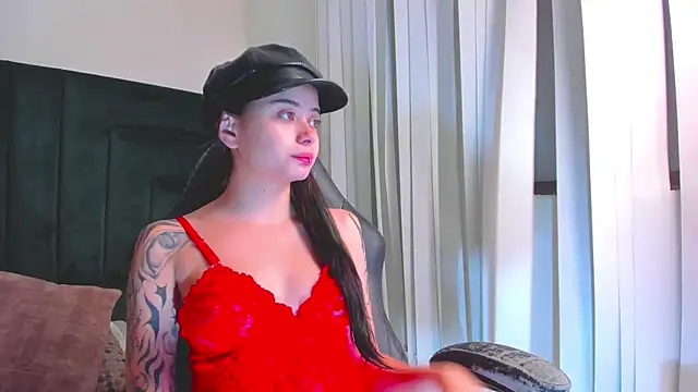 Snapshot of SaskiaGrendel chatting on June 16, 2026, 12:24 am SaskiaGrendel online show from June 16, 2026, 12:24 am