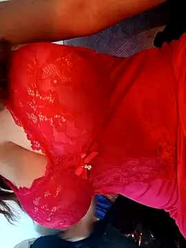 Snapshot of BellyDancer1 chatting on September 27, 2025, 4:56 pm BellyDancer1 online show from September 27, 2025, 4:56 pm