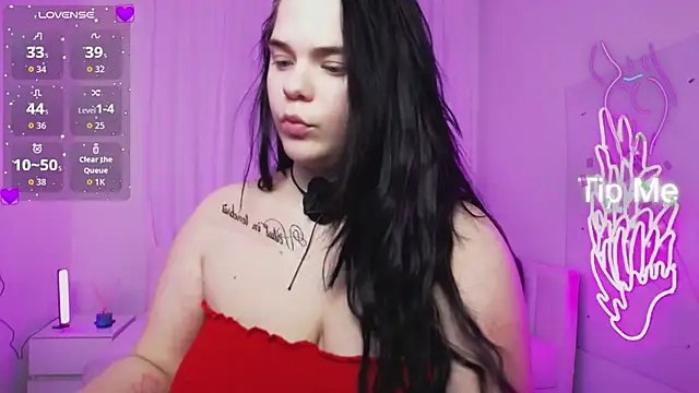 Eliss Shyyo online show from November 14, 2025, 3:11 pm