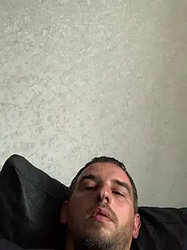 Maxpeins online show from May 20, 2026, 11:16 am