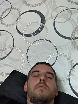 Maxpeins online show from May 21, 2026, 1:07 pm