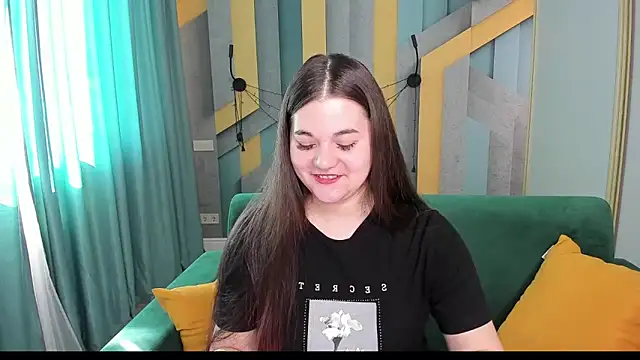 ElinaMils online show from March 28, 2026, 6:46 am