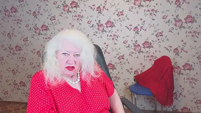 Maya Mayflower online show from February 22, 2026, 3:07 am