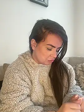 Snapshot of Sophie_23XX chatting on February 8, 2026, 10:29 am Sophie 23XX online show from February 8, 2026, 10:29 am