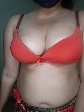 cute nansi online show from March 2, 2025, 7:45 pm