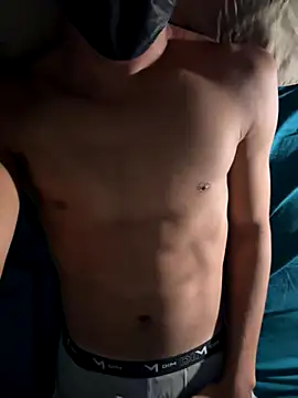 Snapshot of maxx777 chatting on September 22, 2025, 9:06 pm maxx777 online show from September 22, 2025, 9:06 pm