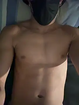 Snapshot of maxx777 chatting on December 19, 2025, 12:06 am maxx777 online show from December 19, 2025, 12:06 am