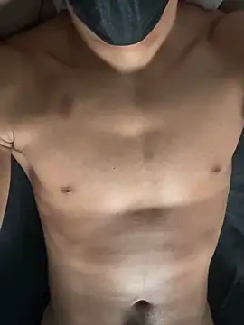 Snapshot of maxx777 chatting on February 6, 2026, 8:29 am maxx777 online show from February 6, 2026, 8:29 am