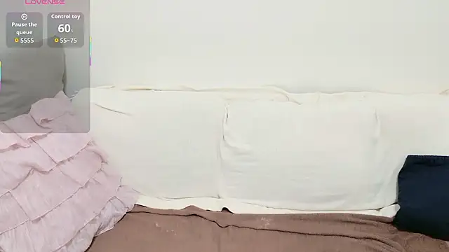 pppYukaqqq online show from November 7, 2025, 10:59 am