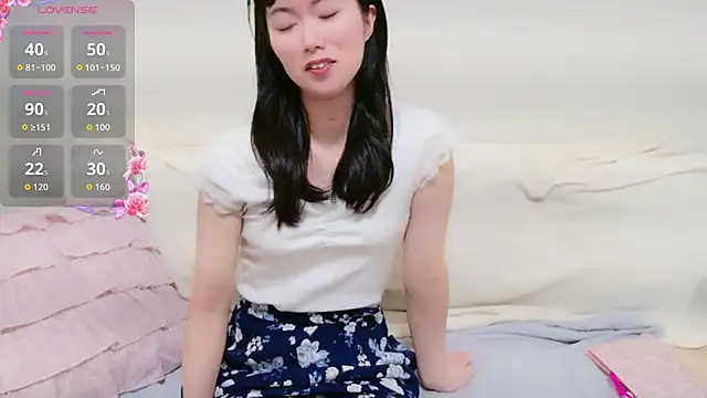 pppYukaqqq online show from July 18, 2026, 11:47 am