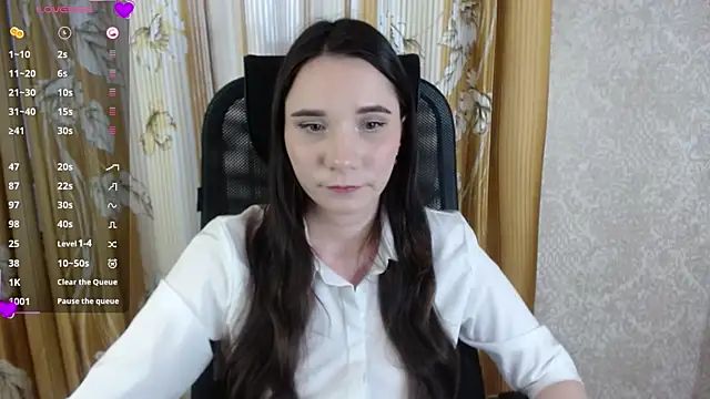 Snapshot of KateForLove chatting on March 10, 2025, 1:43 pm KateForLove online show from March 10, 2025, 1:43 pm