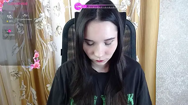 Snapshot of KateForLove chatting on October 16, 2025, 11:11 am KateForLove online show from October 16, 2025, 11:11 am