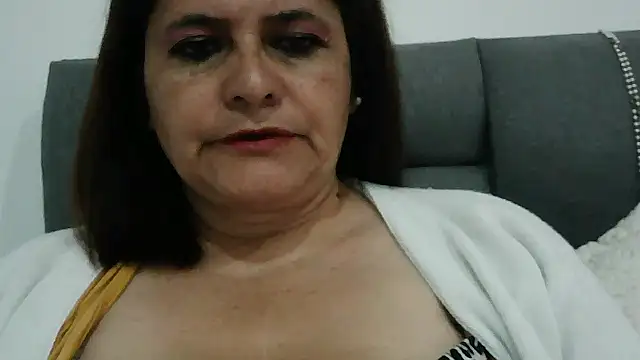 BiancaSteel online show from February 16, 2026, 11:45 pm