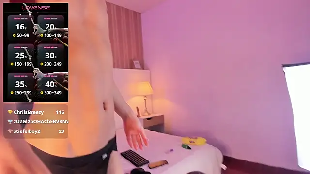 Snapshot of Kai_riptide chatting on March 10, 2025, 9:32 am Kai riptide online show from March 10, 2025, 9:32 am