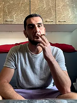 Snapshot of Anthopassif84 chatting on October 17, 2025, 9:45 am Anthopassif84 online show from October 17, 2025, 9:45 am