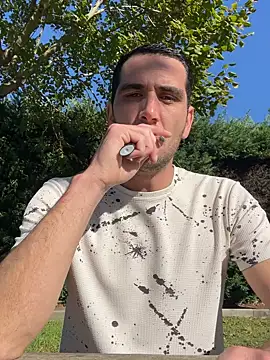 Snapshot of Anthopassif84 chatting on November 4, 2025, 12:37 pm Anthopassif84 online show from November 4, 2025, 12:37 pm