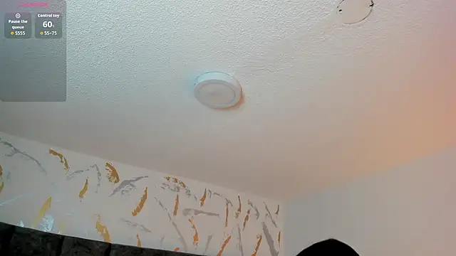 Cristal Velle online show from March 19, 2026, 12:53 pm