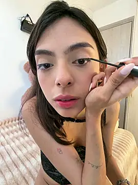 ZaraLuuv online show from February 26, 2026, 6:29 pm