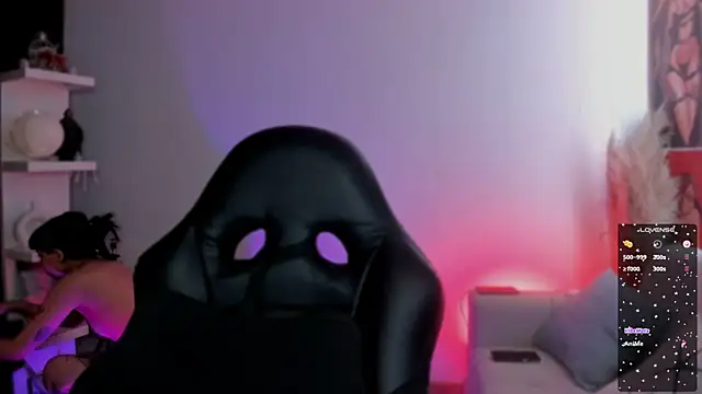 Snapshot of Saraa_Desiree chatting on October 18, 2025, 4:19 pm Saraa Desiree online show from October 18, 2025, 4:19 pm