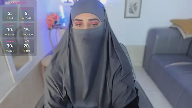 Snapshot of salma_arabicc chatting on November 19, 2025, 4:23 am salma arabicc online show from November 19, 2025, 4:23 am