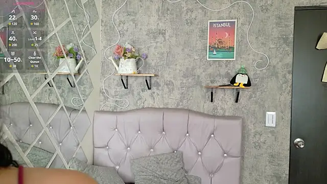 Devil AliceXo online show from April 10, 2026, 9:19 pm