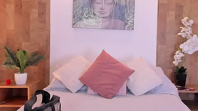 isabella winkler online show from March 1, 2026, 12:40 pm